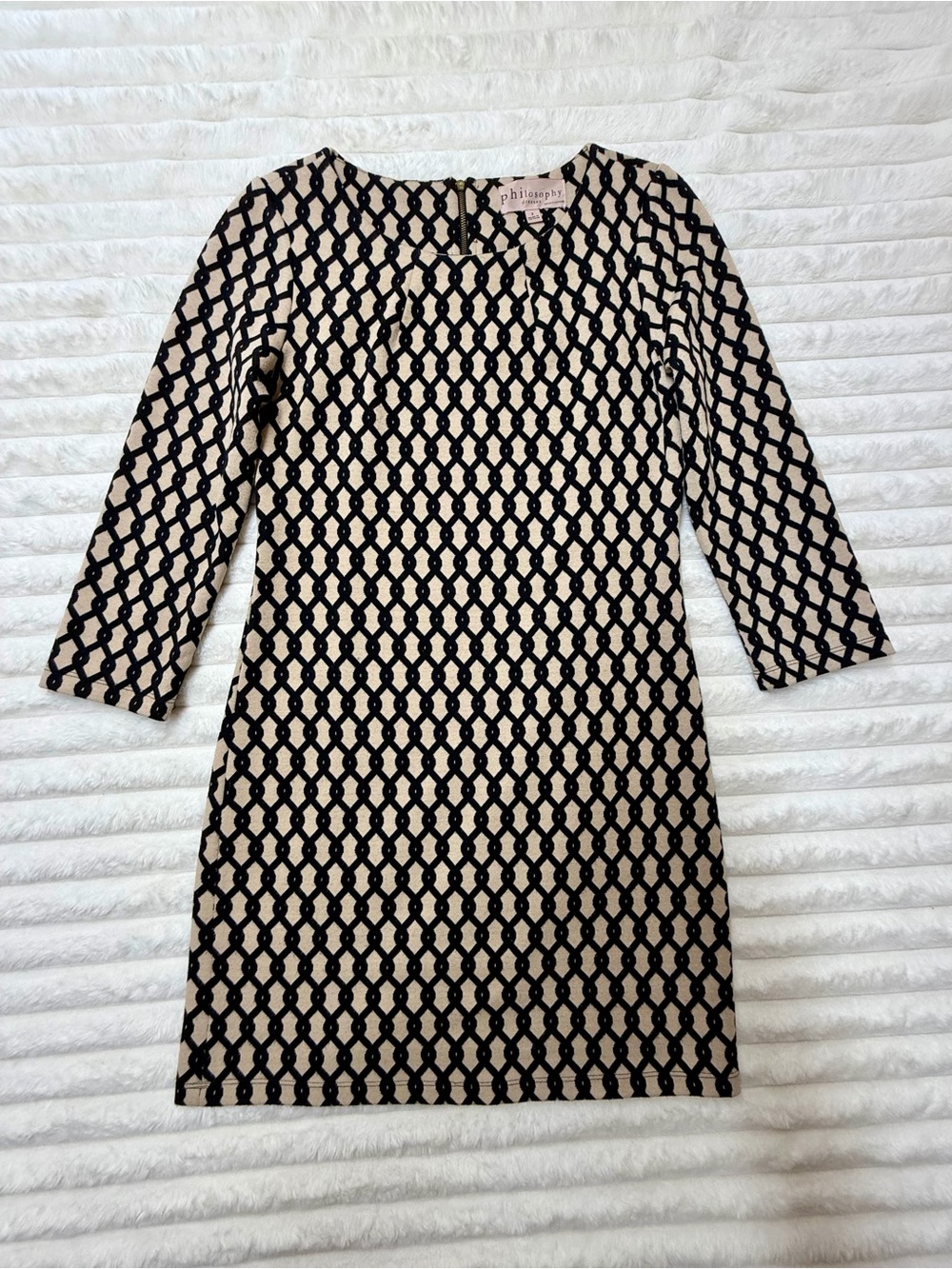 Philosophy Cream and Black Geometric Long-Sleeve Shift Dress